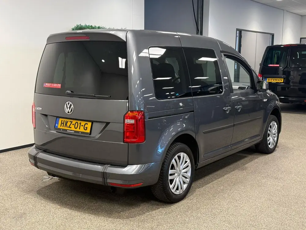 Volkswagen Caddy L1 Rolstoelauto 3+1 of 5+0 uit 2019, foto 12