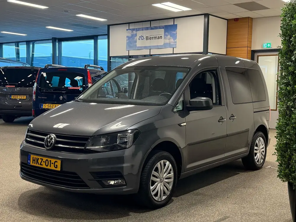 Volkswagen Caddy L1 Rolstoelauto 3+1 of 5+0 uit 2019, foto 13