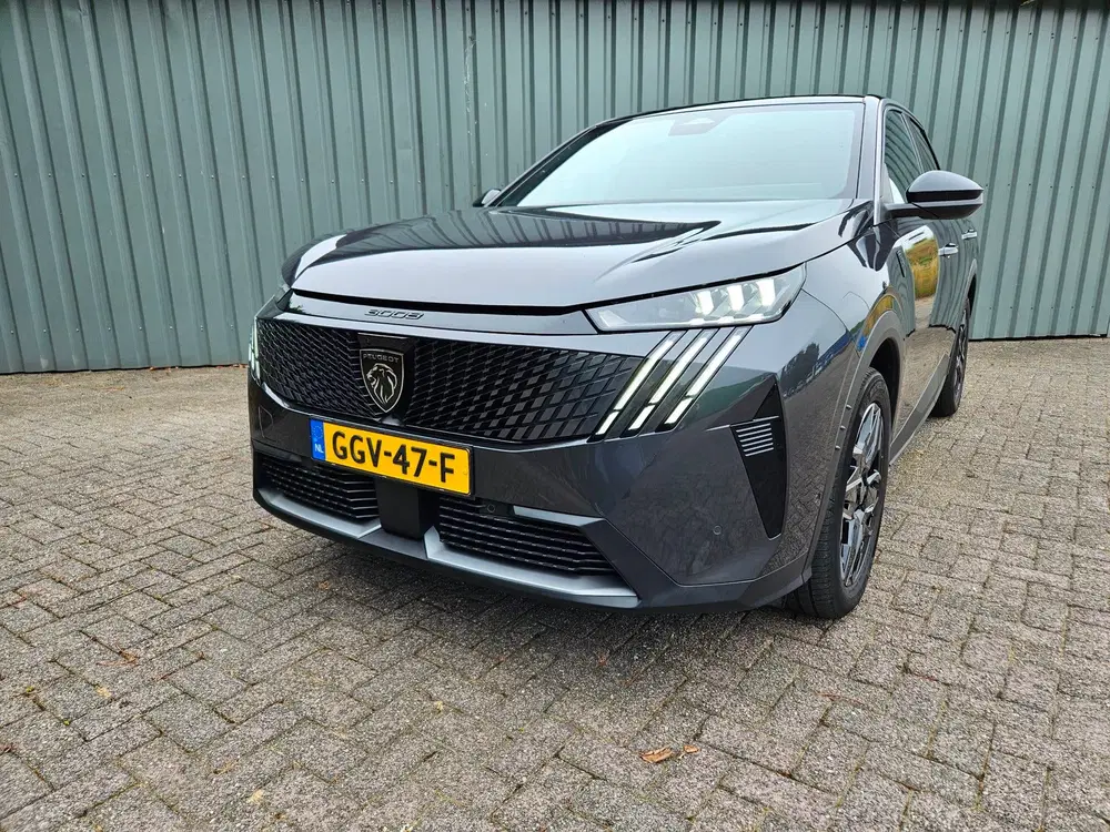 Peugeot 3008 1.2 Hybrid 136 GT 360 camera 19 inch velge uit 2024, foto 2