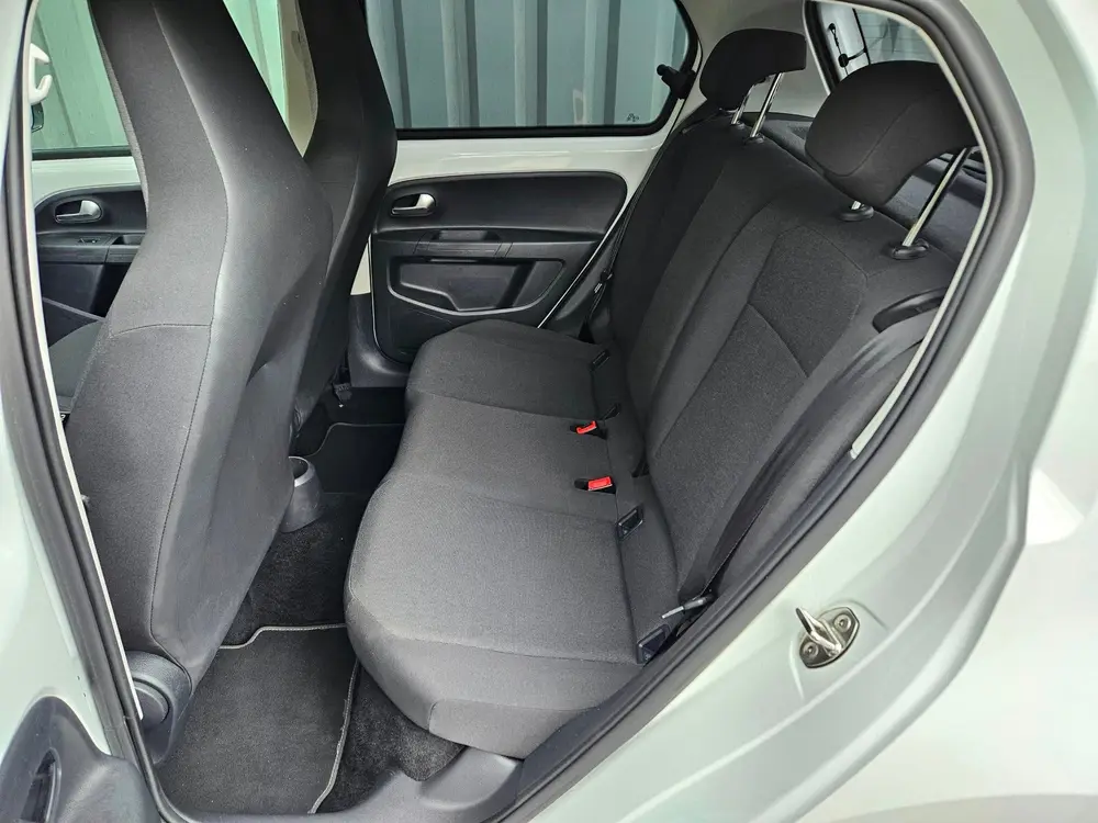 Volkswagen Up! 1.0 5drs Airco Elec pakket Led Dab Privacy Gl uit 2021, foto 10