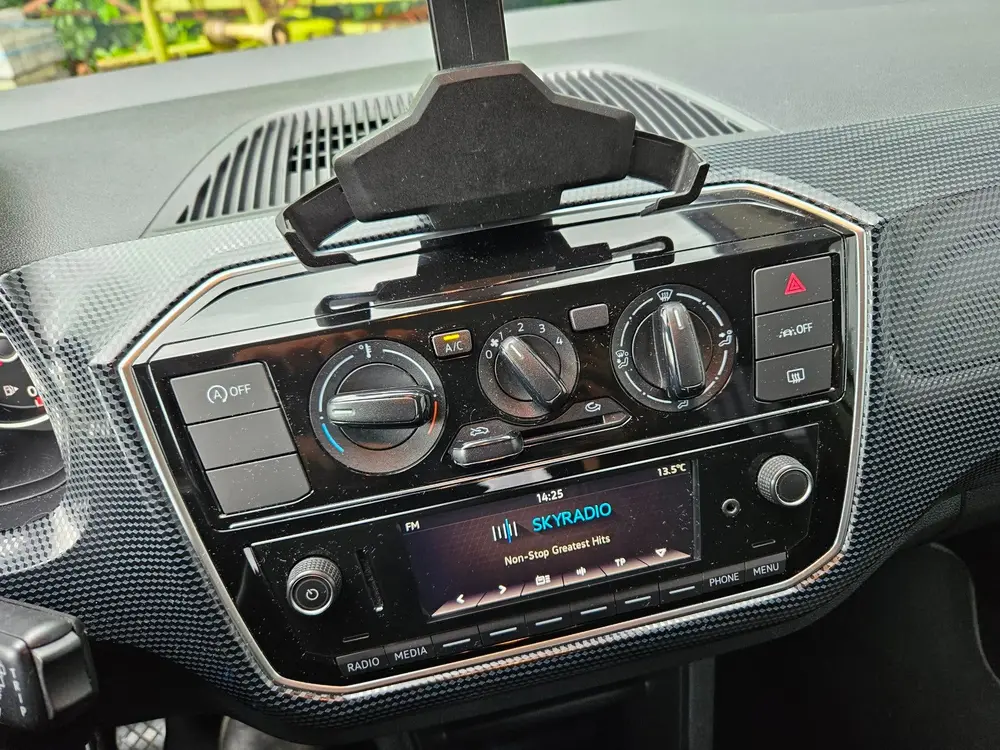 Volkswagen Up! 1.0 5drs Airco Elec pakket Led Dab Privacy Gl uit 2021, foto 12