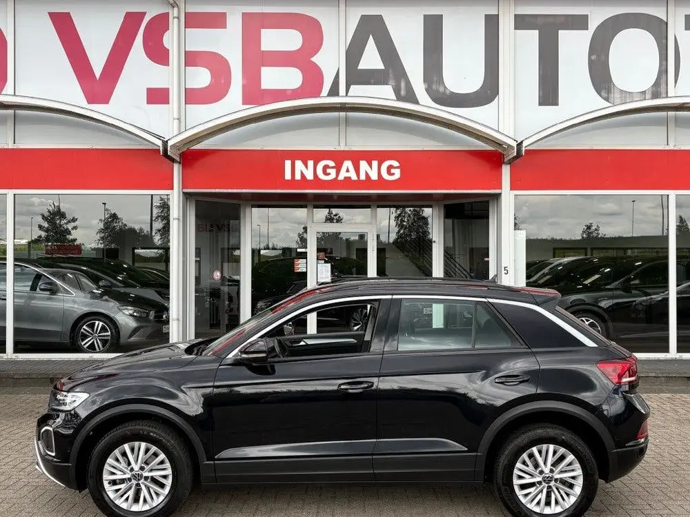 Volkswagen T-Roc 1.5 TSI ACT AUT. FACELIFT LED NAVI CARPLAY uit 2023, foto 2
