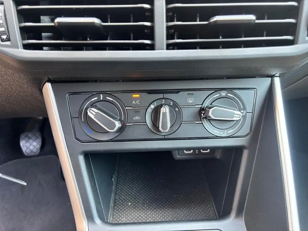 Volkswagen POLO 1.0 TSI LIFE BNS** CARPLAY//DiGITAALCOCKPIT/ uit 2023, foto 17