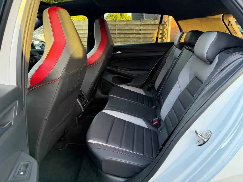 Volkswagen Golf 2.0 TSI GTI Panodak Leer Stoelverkoeling Hea uit 2023, foto 19
