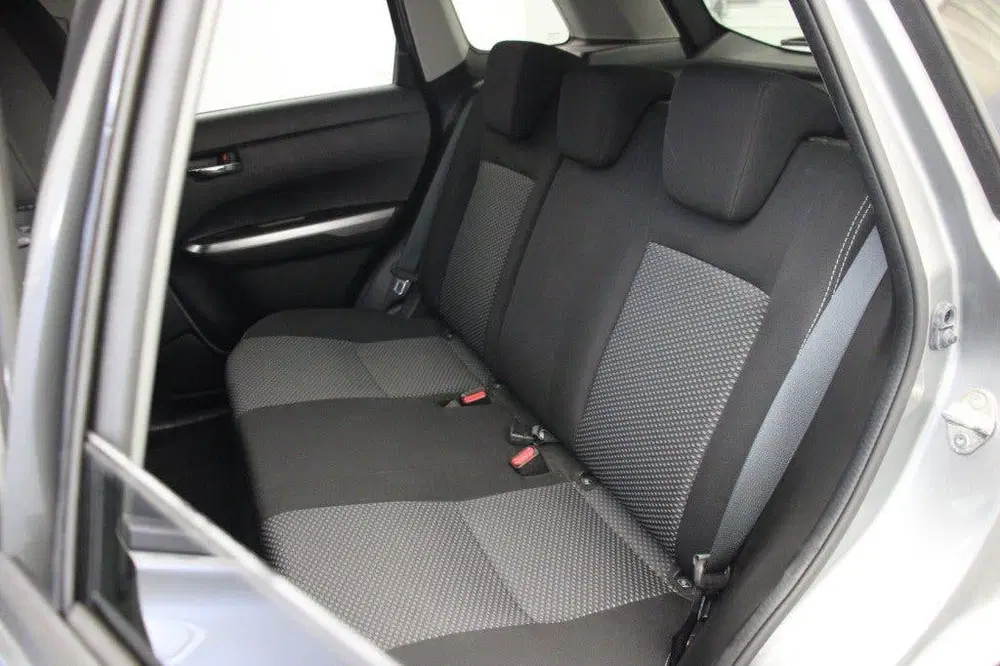Suzuki Vitara 1.4 Boosterjet Select Smart Hybrid uit 2021, foto 11