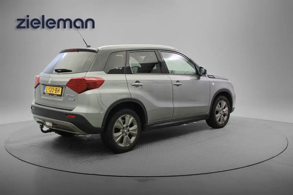 Suzuki Vitara 1.4 Boosterjet Select Smart Hybrid uit 2021, foto 15
