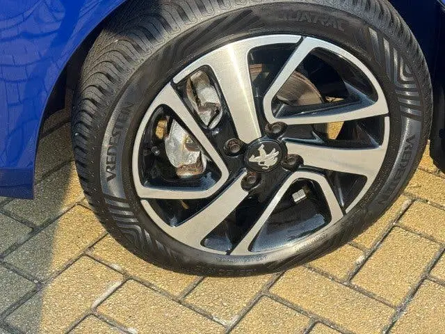 Peugeot 108 1.0 e-VTi Allure TOP Open dak uit 2019, foto 19