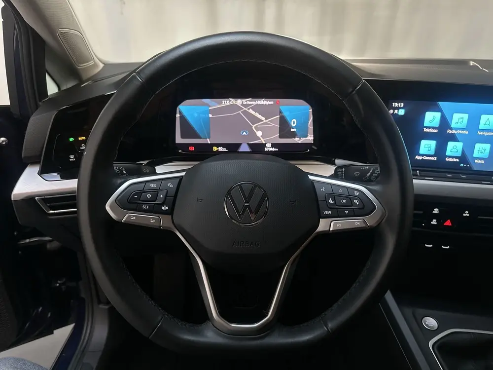 Volkswagen Golf 1.0 TSI 110pk Life Sfeerverlichting Navigati uit 2024, foto 5