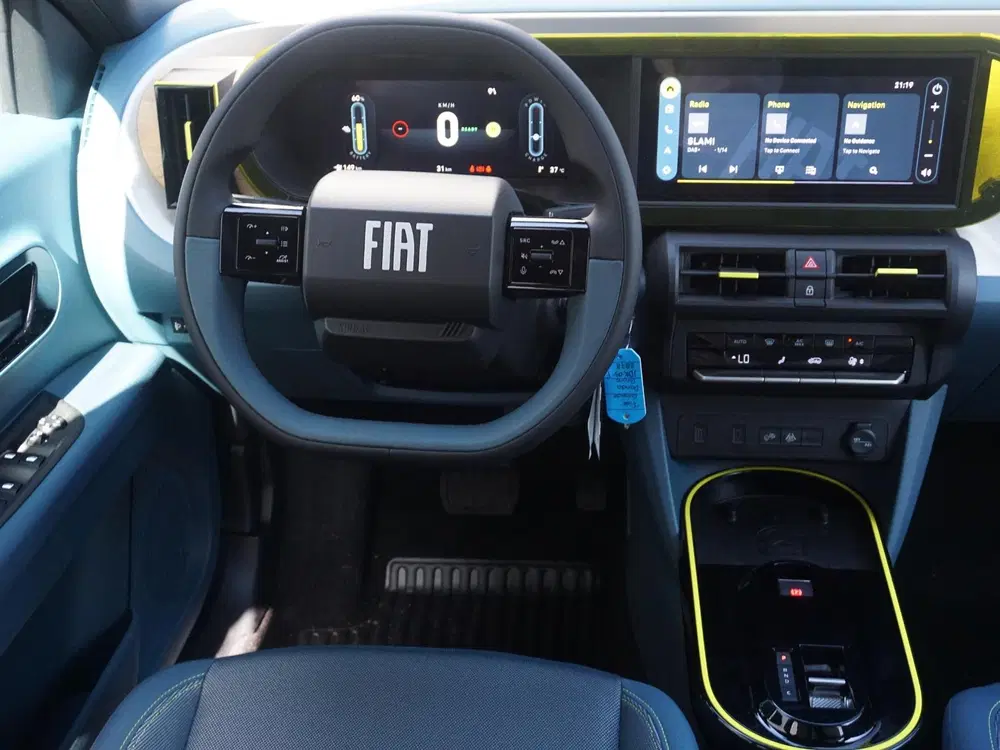 Fiat Grande Panda La Prima 7 uit 2025, foto 12