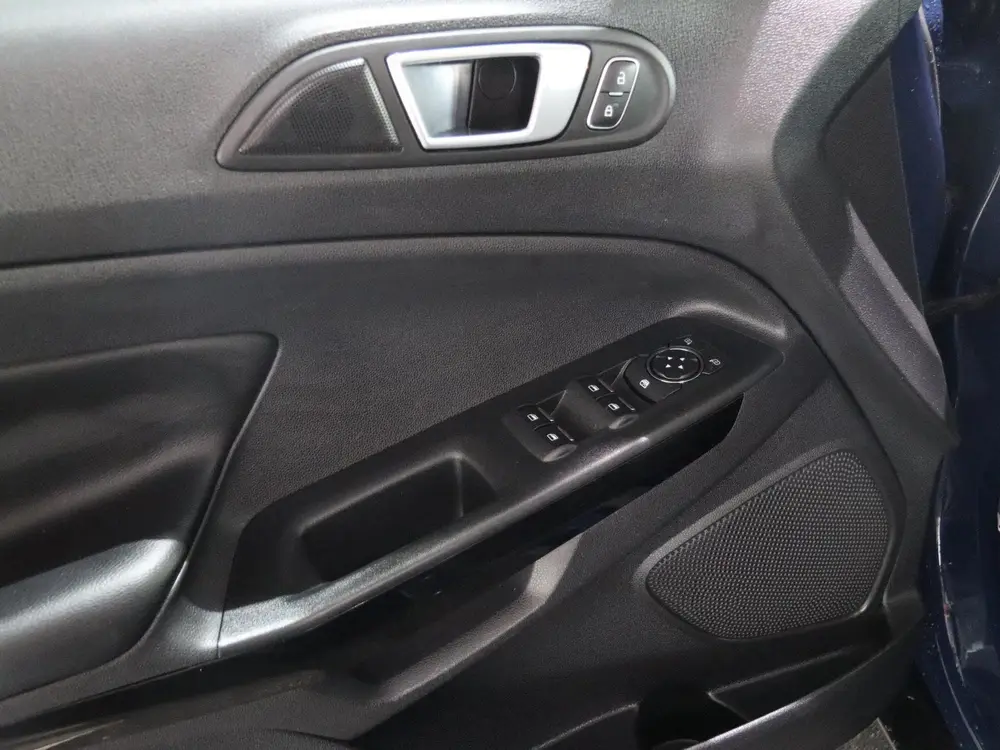 Ford EcoSport 1.0 EcoBoost Titanium uit 2021, foto 10