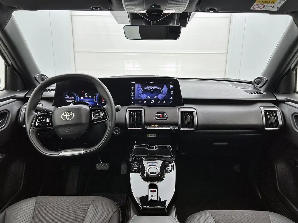 Toyota Urban Cruiser Executive 61 kWh uit 2026, foto 5