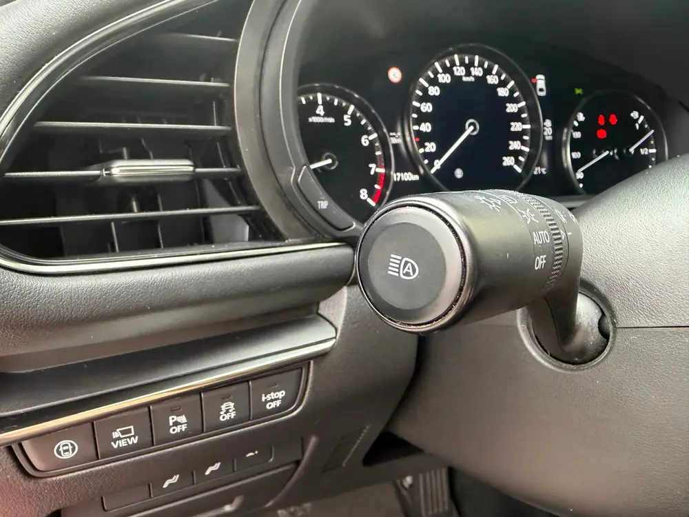 Mazda 3 2.0 e-SkyActiv-G M Hybrid 122 Luxury uit 2019, foto 13