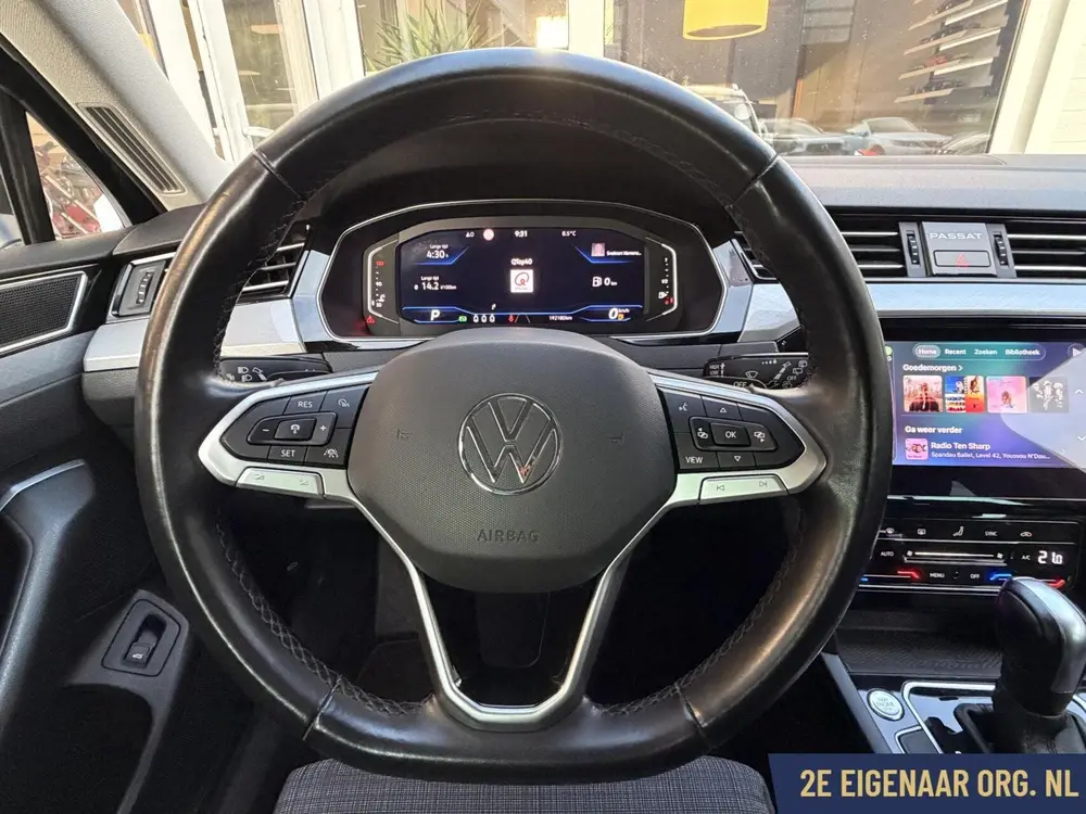 Volkswagen Passat Variant 1.5TSI Aut Camera Virtual NW MODEL uit 2021, foto 10
