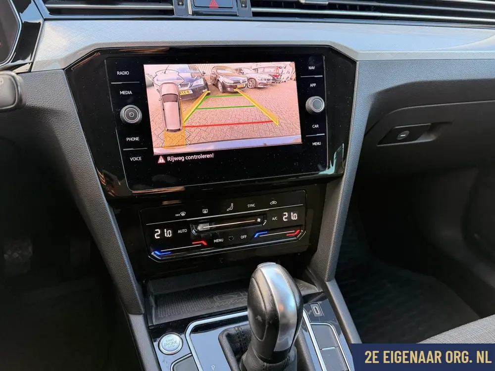 Volkswagen Passat Variant 1.5TSI Aut Camera Virtual NW MODEL uit 2021, foto 11