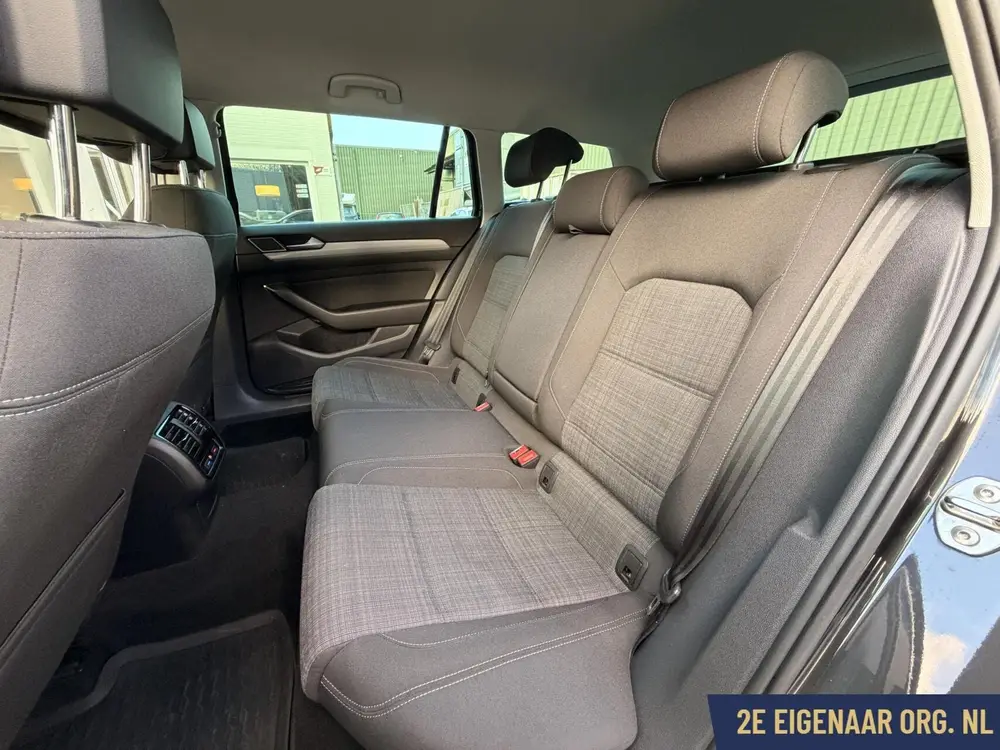 Volkswagen Passat Variant 1.5TSI Aut Camera Virtual NW MODEL uit 2021, foto 18