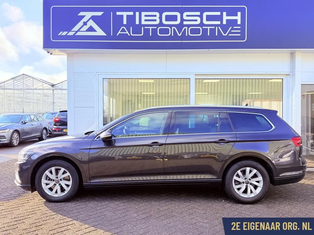 Volkswagen Passat Variant 1.5TSI Aut Camera Virtual NW MODEL uit 2021, foto 3