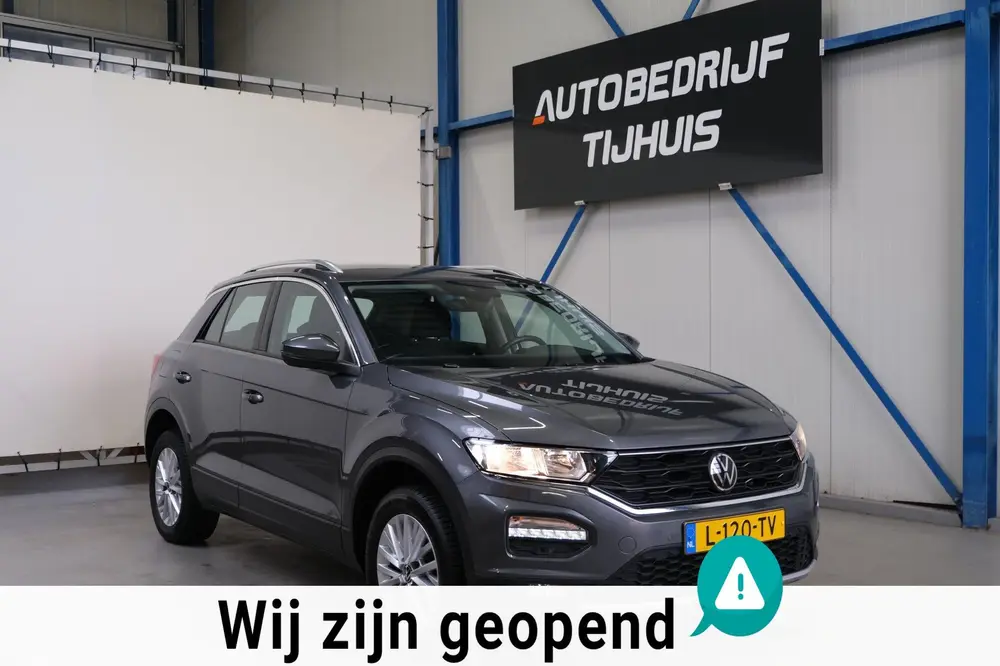 Volkswagen T-Roc 1.5 TSI Style Business Automaat - N.A.P. Ai uit 2021