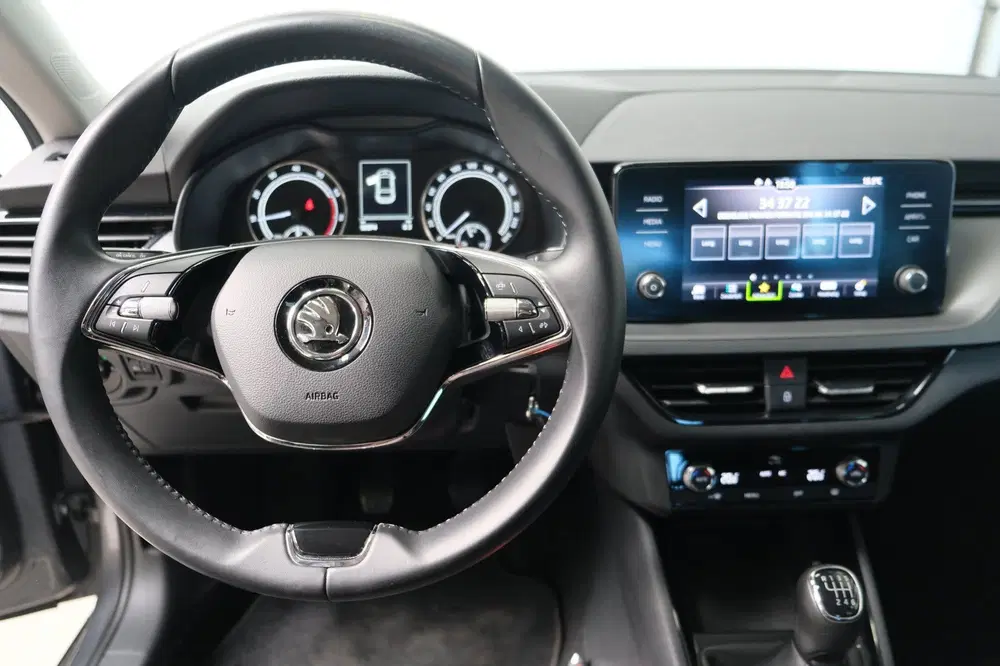 Skoda Scala 1.0 TSI Ambition uit 2022, foto 14