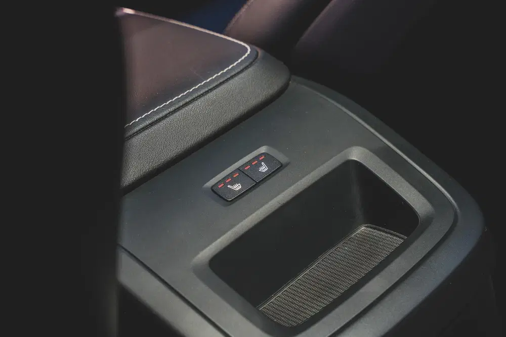 Volvo XC60 2.0 T6 Plug-in hybrid AWD Ultimate Dark TR uit 2023, foto 12