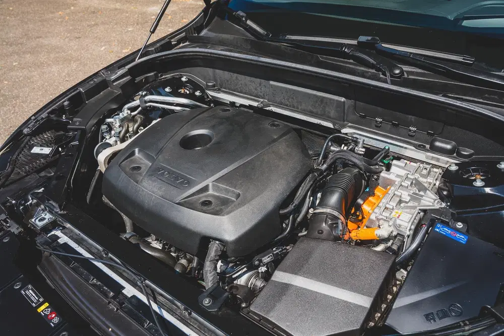 Volvo XC60 2.0 T6 Plug-in hybrid AWD Ultimate Dark TR uit 2023, foto 19