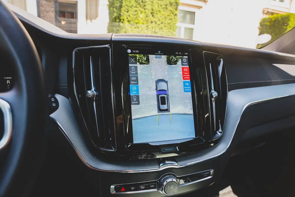 Volvo XC60 2.0 T6 Plug-in hybrid AWD Ultimate Dark TR uit 2023, foto 9