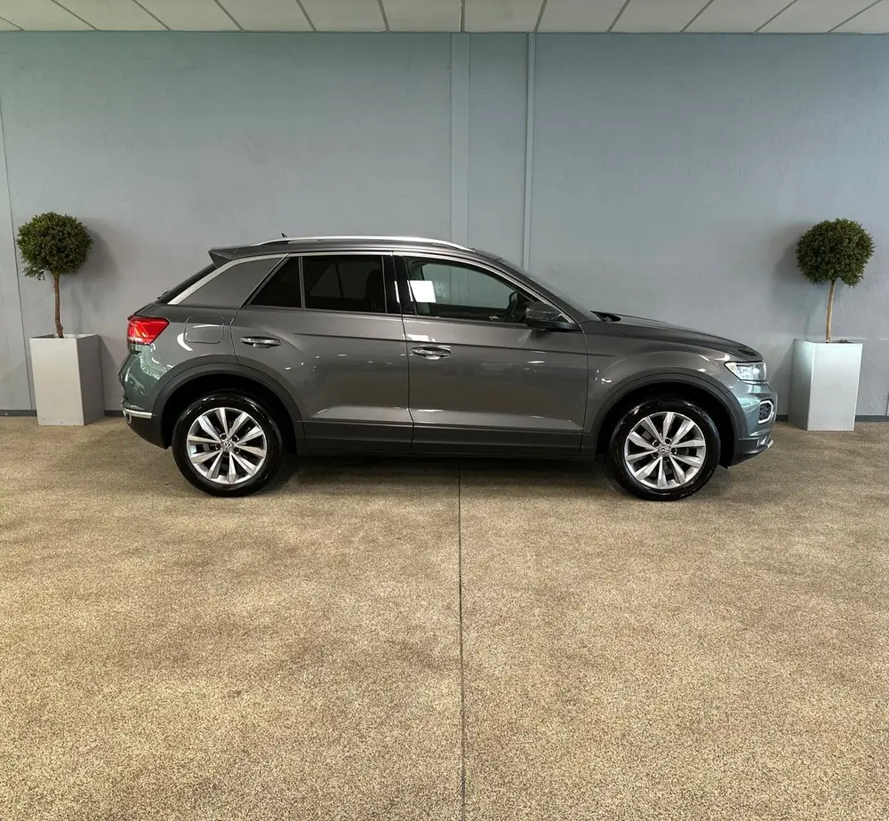 Volkswagen T-Roc 1.5 TSI Sport - Pano - Led - Camera - Apple uit 2020, foto 5