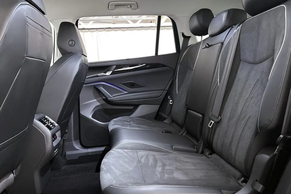 Volkswagen Tayron 1.5 eHybrid Elegance Trekhaak Stoelverwarm uit 2025, foto 10