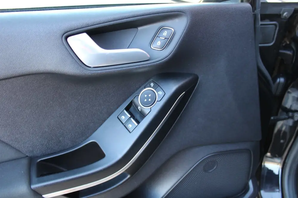 Ford Fiësta ST-LINE/17''LM/PDC ACHTER/NAVI/APPLECARPLAY/STOE uit 2019, foto 19