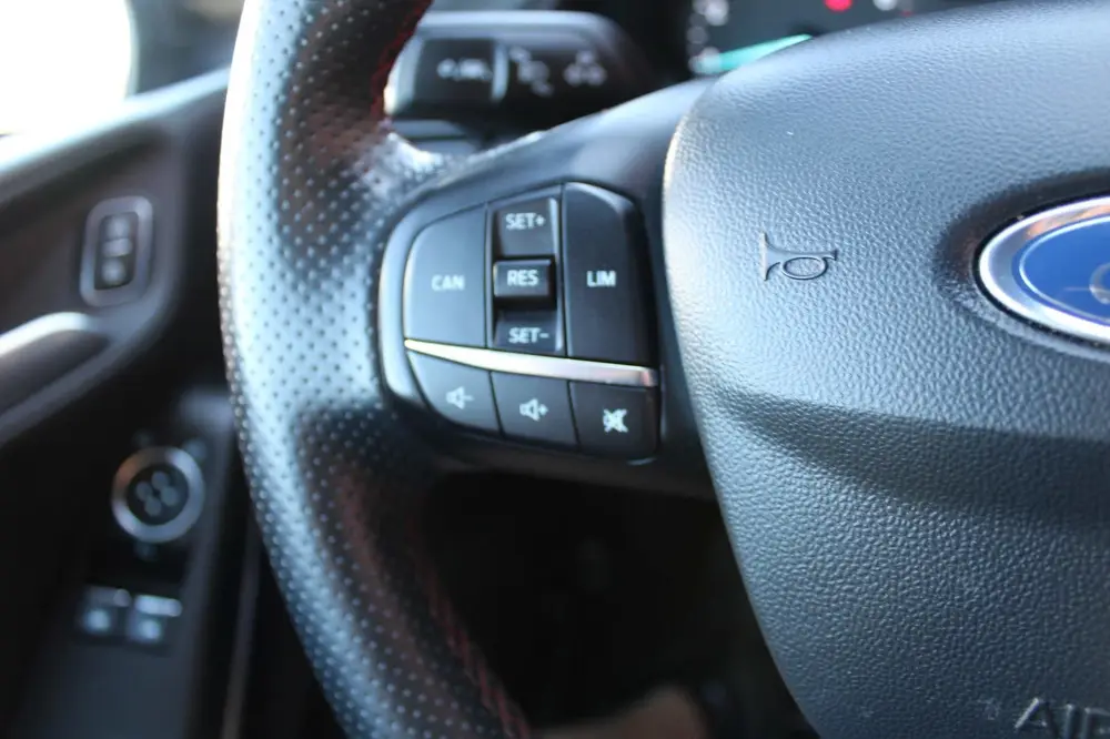 Ford Fiësta ST-LINE/17''LM/PDC ACHTER/NAVI/APPLECARPLAY/STOE uit 2019, foto 20