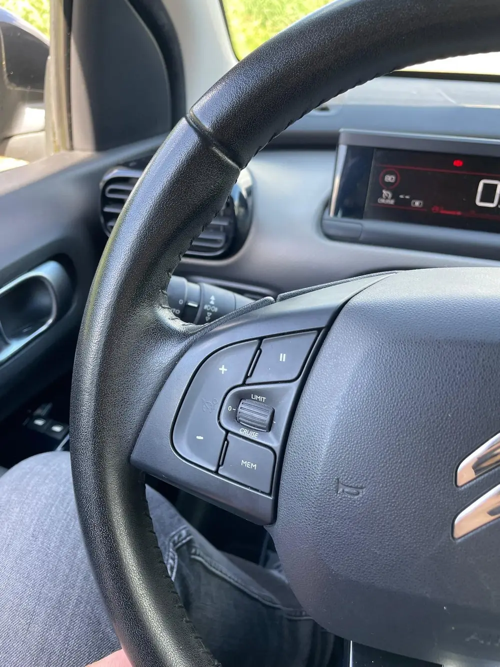 Citroën C4 Cactus Citroen C4 Cactus 1.2 SPORT CARPLAY RIEM V uit 2019, foto 15