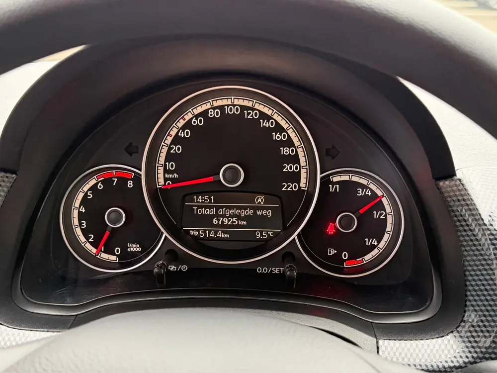 Volkswagen Up! 1.0 5-deurs | Camera | Cruise | Airco | Bluet uit 2021, foto 13