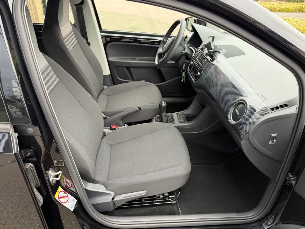 Volkswagen Up! 1.0 5-deurs | Camera | Cruise | Airco | Bluet uit 2021, foto 16