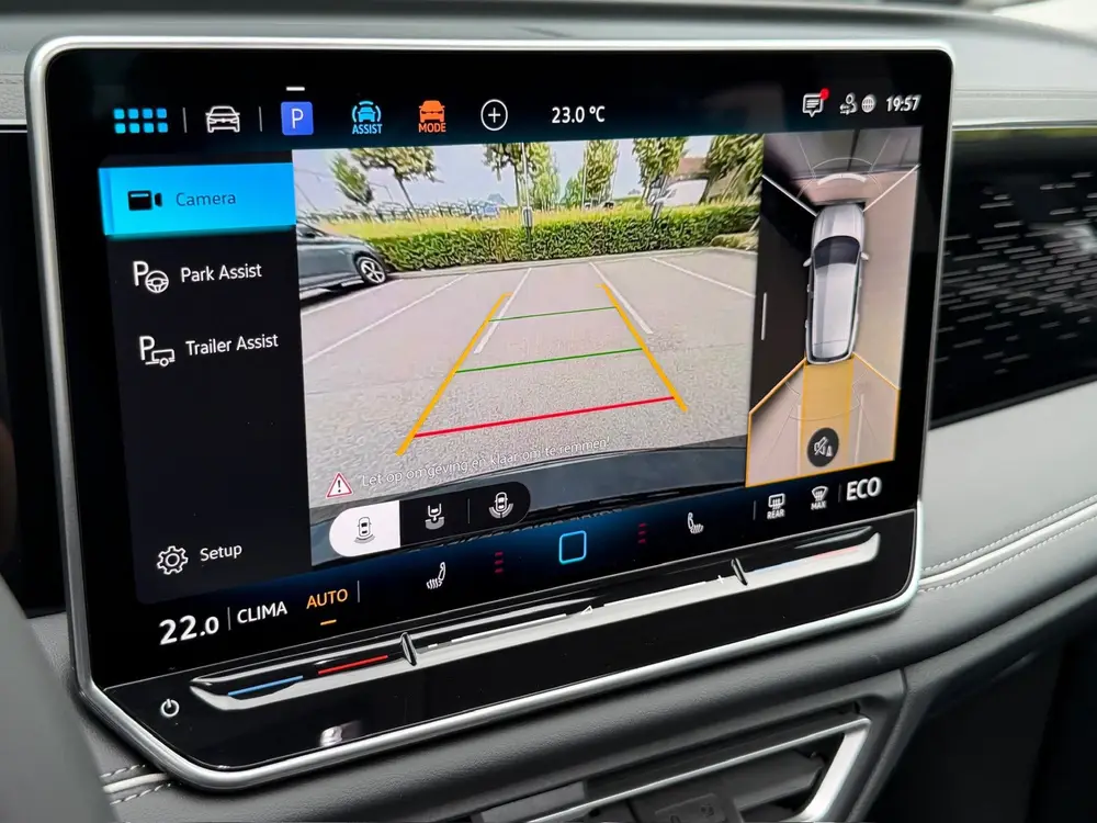 Volkswagen Tiguan 1.5 eHybrid Elegance 204pk | Trekhaak | 20 uit 2025, foto 20