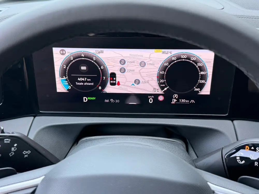 Volkswagen Tiguan 1.5 eTSI 150pk DSG R-Line | Black line | 3 uit 2025, foto 12