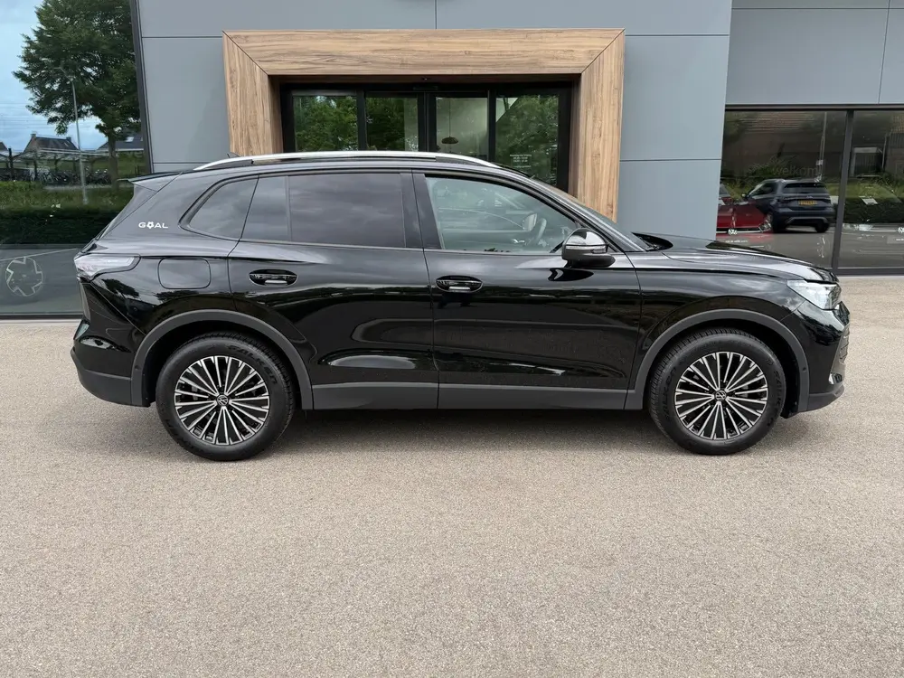 Volkswagen Tiguan 1.5 eTSI 150pk DSG GOAL | Trekhaak | 360 C uit 2025, foto 2