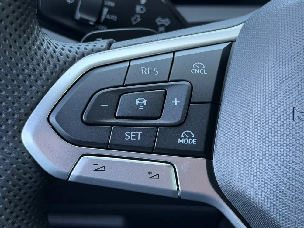 Volkswagen Tiguan 1.5 eHybrid R-Line | Black line | 360 Came uit 2025, foto 13