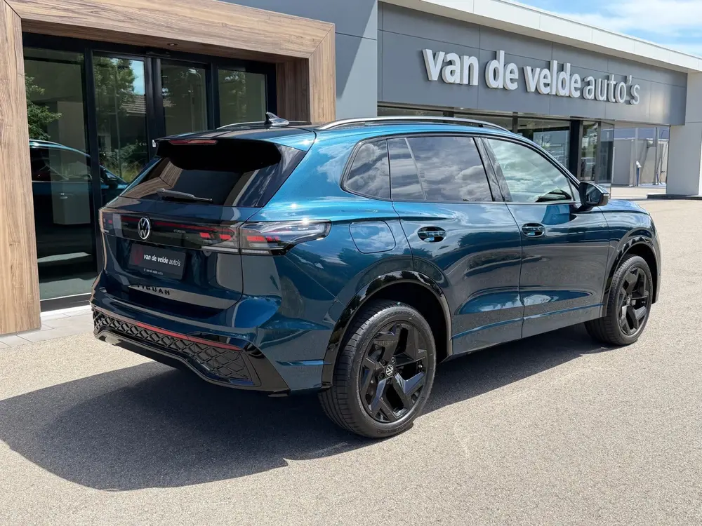 Volkswagen Tiguan 1.5 eHybrid R-Line | Black line | 360 Came uit 2025, foto 4