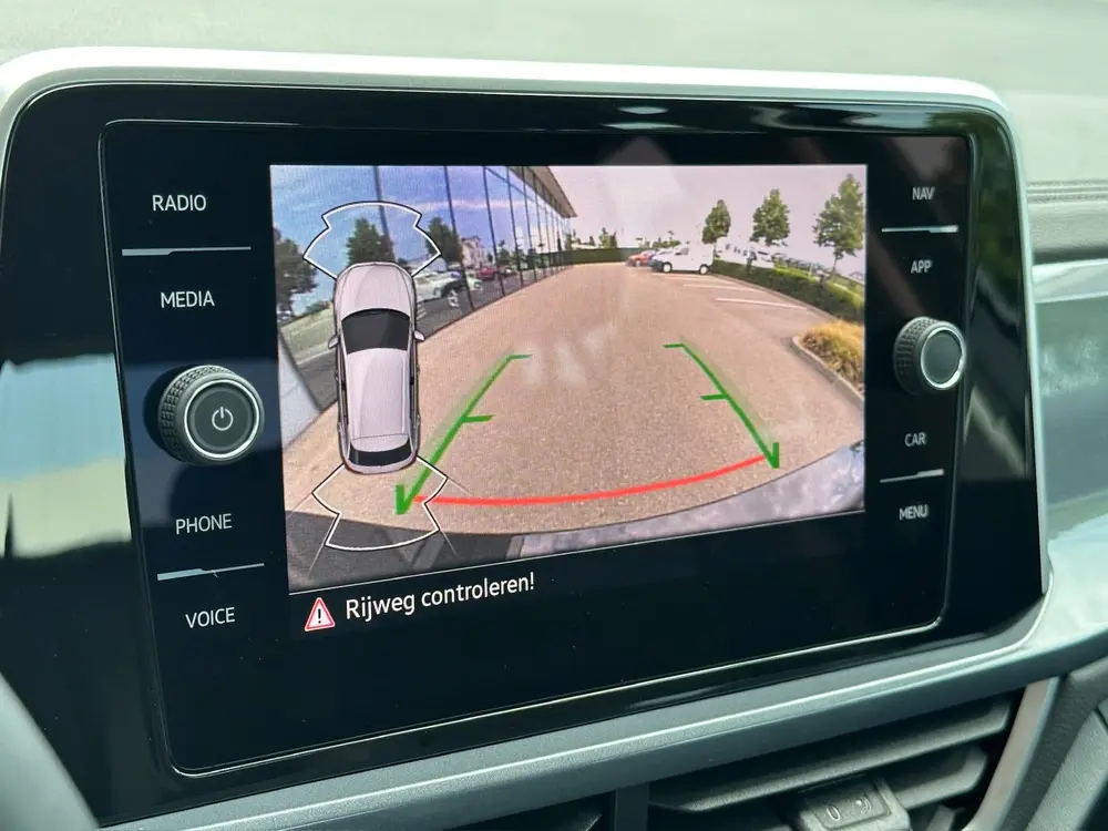 Volkswagen T-Roc 1.5 TSI 150pk DSG Style Carplay | Camera | uit 2024, foto 15
