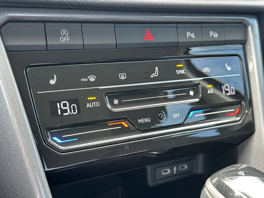 Volkswagen T-Roc 1.5 TSI 150pk DSG Style Carplay | Camera | uit 2024, foto 16