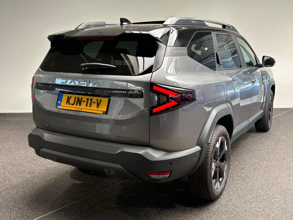 Dacia Bigster 1.8 Hybrid 155 Limited Edition uit 2026, foto 2
