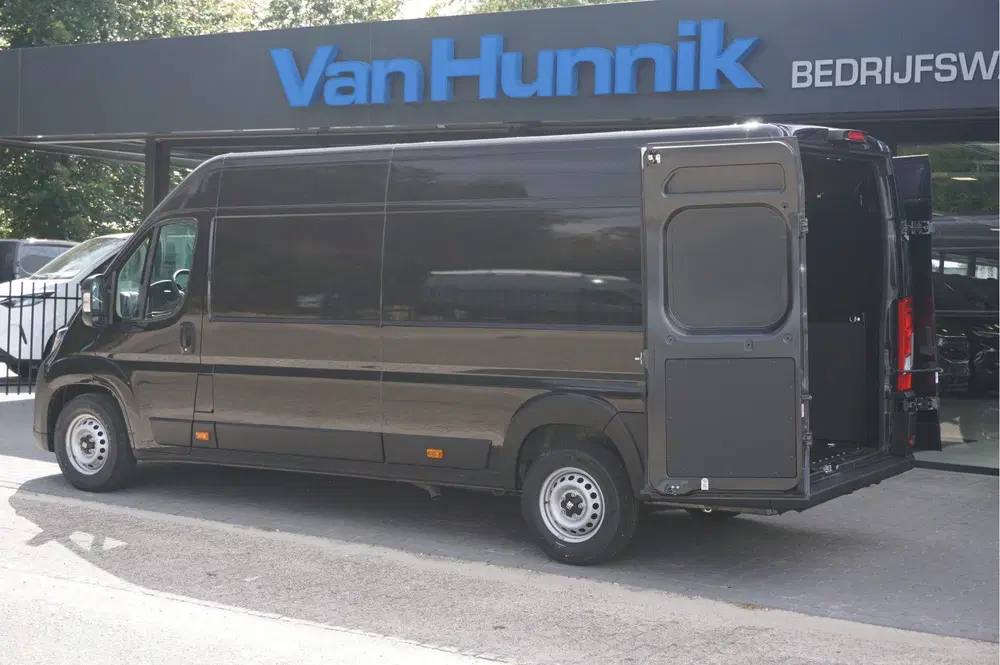 Fiat Ducato Maxi 35 2.2 180PK L4H2 EAT8 AUT BPM VRIJ C uit 2024, foto 4