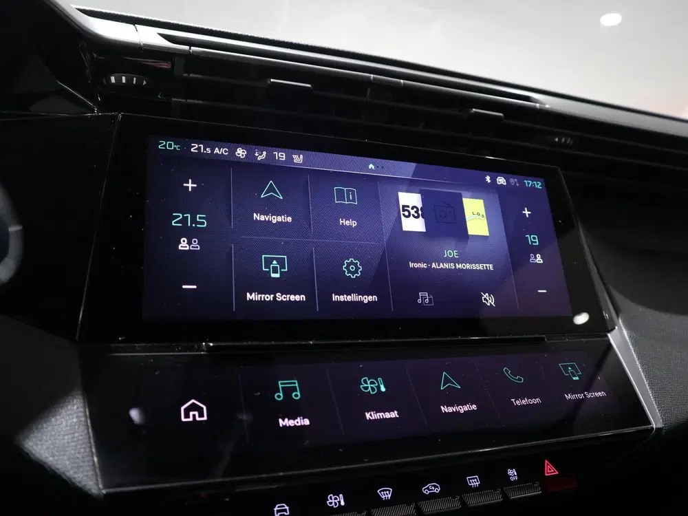 Peugeot 408 HYbrid 225 EAT8 Allure Avantage STOELVERWA uit 2025, foto 11