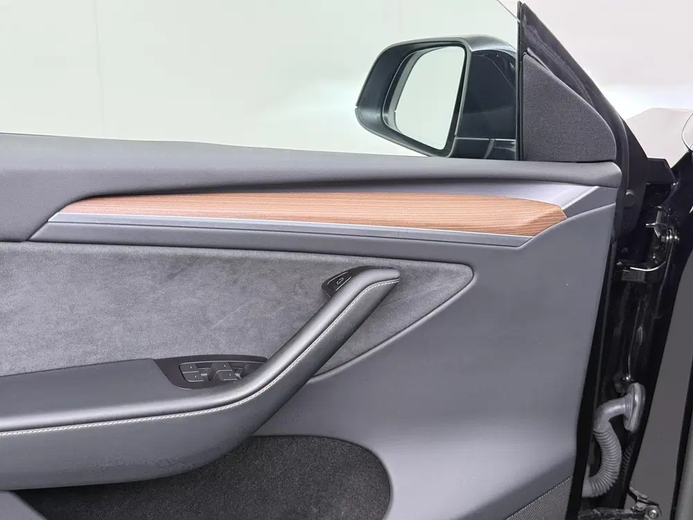 Tesla Model Y Performance AWD 75 kWh SOH 95% uit 2023, foto 17
