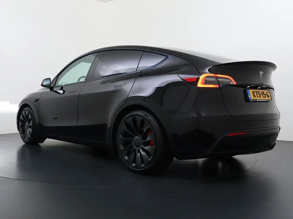 Tesla Model Y Performance AWD 75 kWh SOH 95% uit 2023, foto 6
