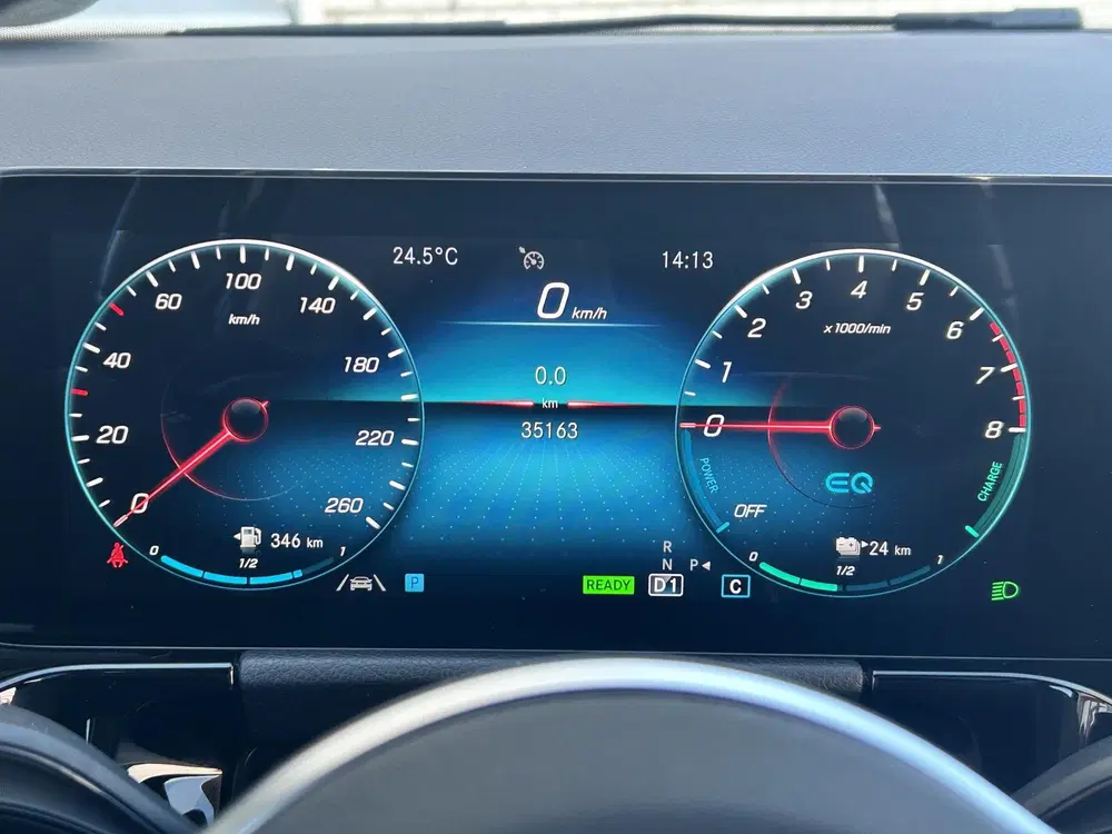 Mercedes-Benz GLA 250 e Business Solution AMG Limited uit 2022, foto 20