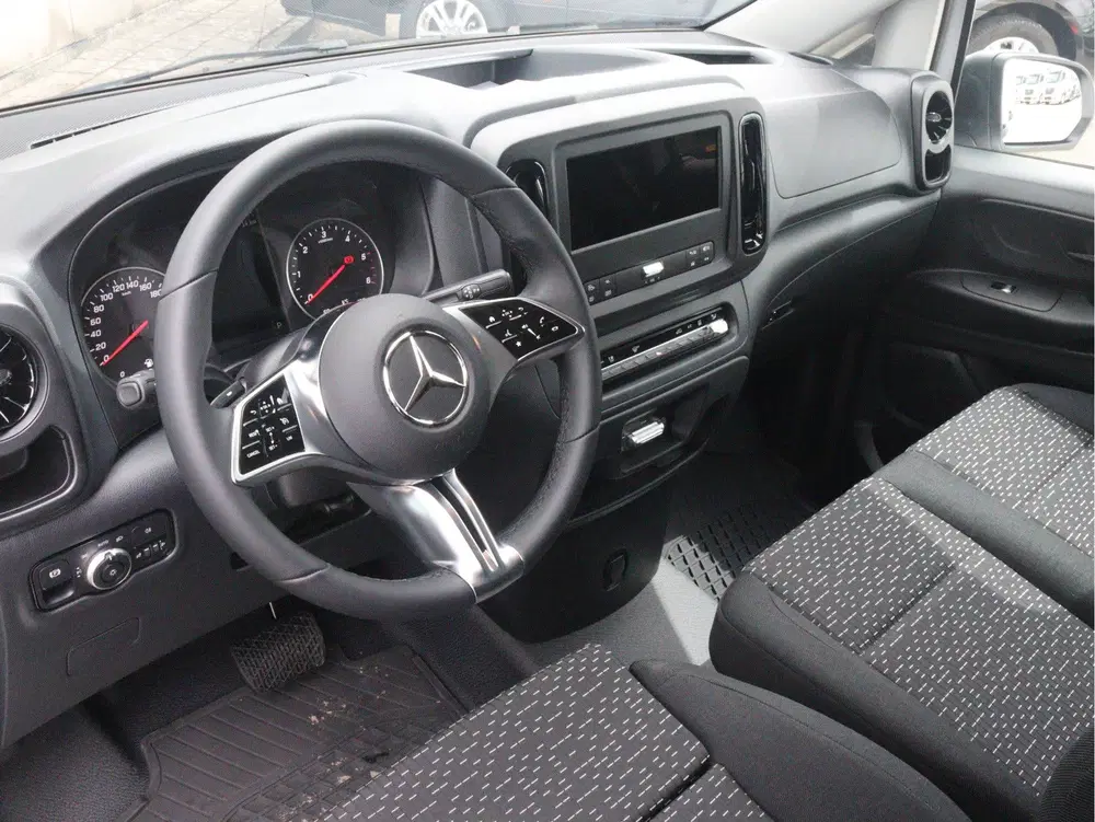 Mercedes-Benz Vito 114 CDI L3 Pro uit 2024, foto 4