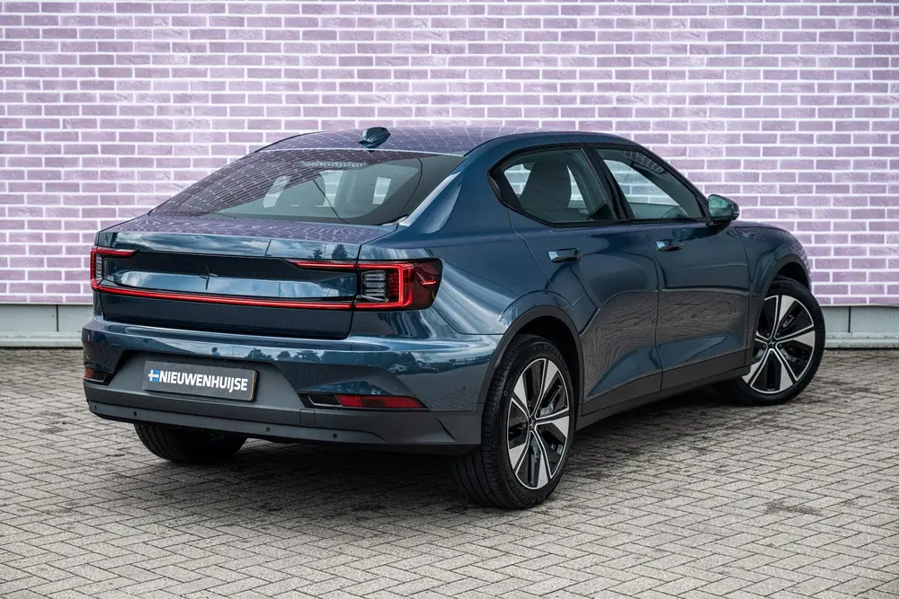 Polestar 2 Standard Range Single Motor 70 kWh uit 2024, foto 17