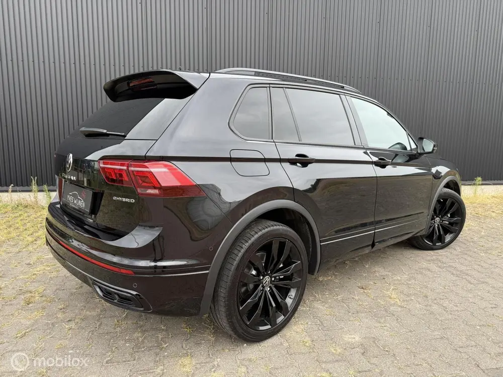 Volkswagen Tiguan 1.4 TSI eHybrid R-Line Business+ FULL OPTI uit 2021, foto 2