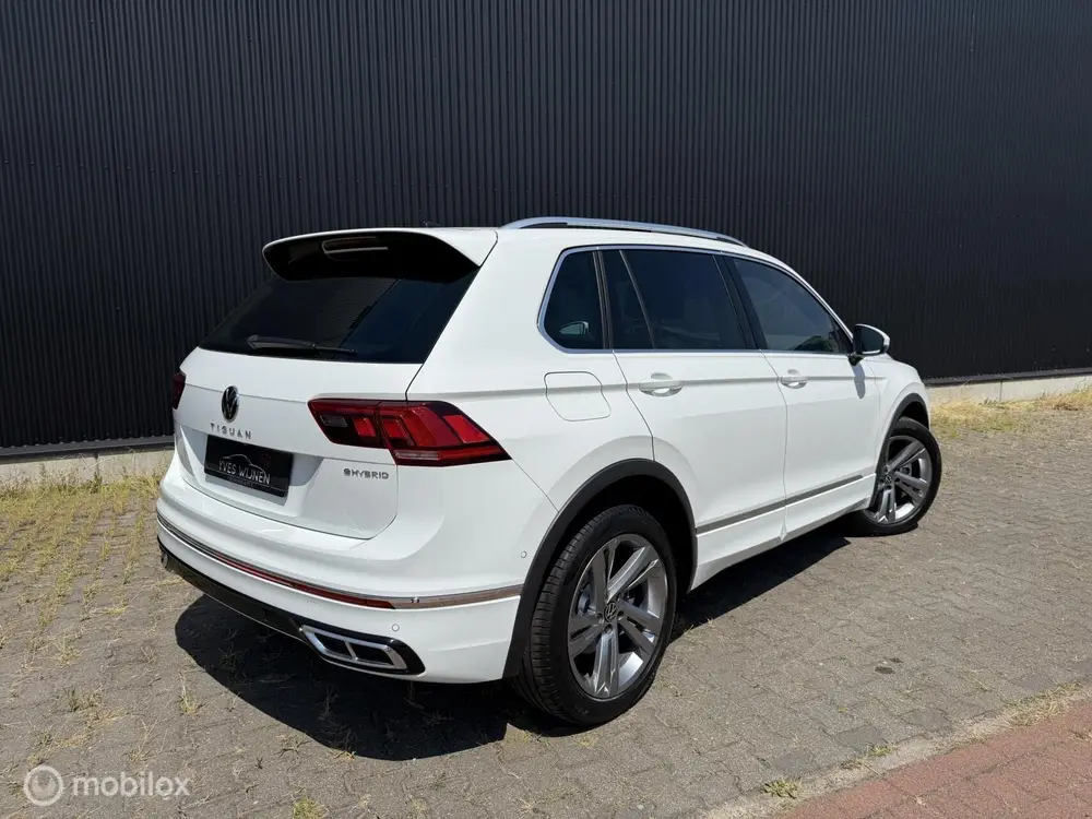 Volkswagen Tiguan 1.4 TSI eHybrid R-Line Business+ PANO KEYL uit 2022, foto 7