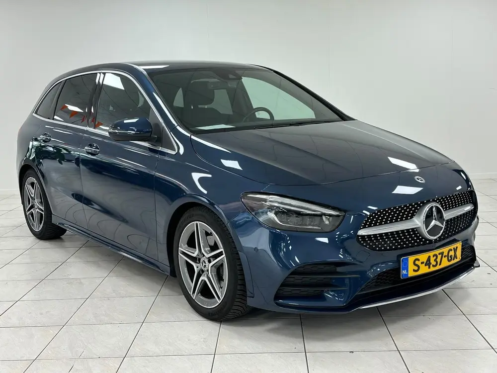 Mercedes-Benz B-Klasse 180 AMG Line TREKHAAK uit 2023, foto 5